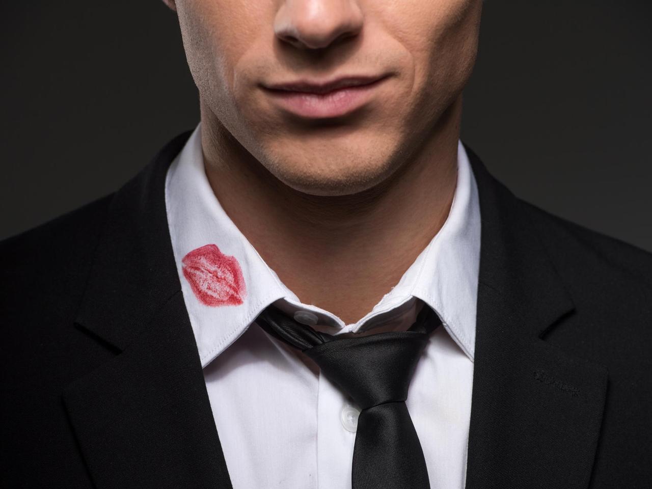 To najbardziej kochliwy znak zodiaku w horoskopie. Zakochuje się przynajmniej raz miesiącu. Niestały w uczuciach znak zodiaku 