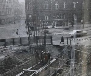 Kiedyś usprawniła ruch, dziś stwarza realne zagrożenie. Historia budowy estakady w Chorzowie