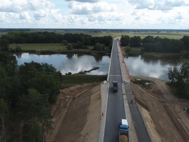 Budowa mostu w Milsku