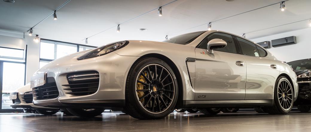 Marcin Gortat, Porsche Panamera
