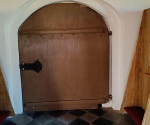 Weekend na Mazurach? Koniecznie zobacz tę wieś! To nie tylko jezioro, ale i historia