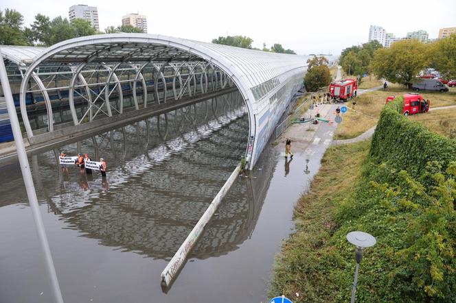 Warszawa zalana po burzy