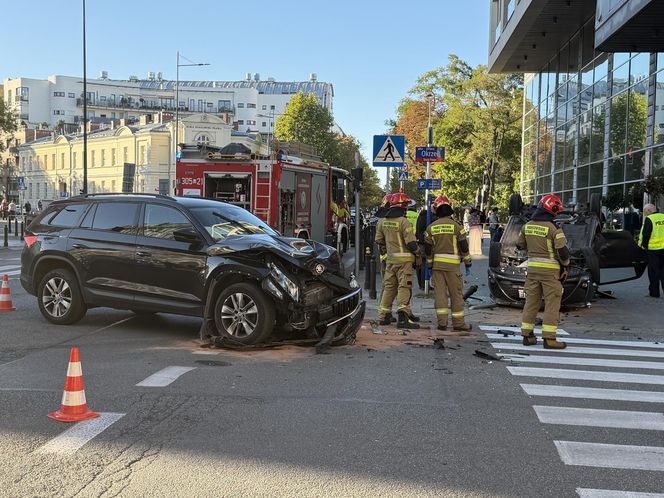 Dachowanie na Okrzei