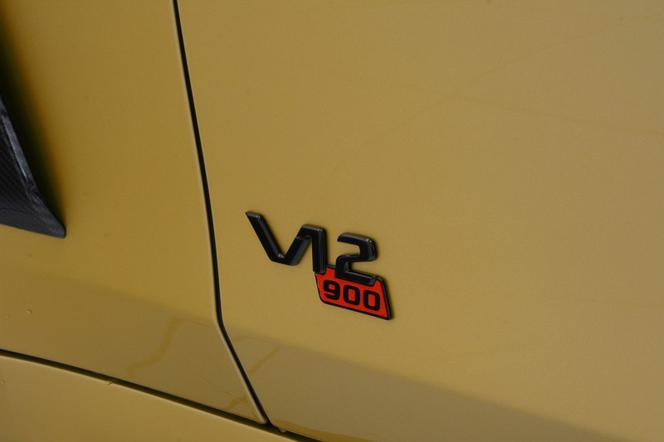 Brabus Rocket 900 Desert Gold 
