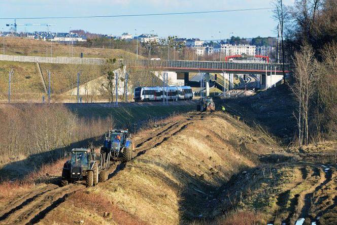 Budowa bajpasu kartuskiego nabiera tempa! Skończyła się wycinka, zaraz ruszą prace budowlane