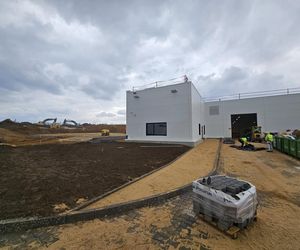 Czeladź. Światowy gigant z branży elektronicznej buduje w Polsce zakład. Prawie 300 osób znajdzie pracę [ZDJĘCIA].