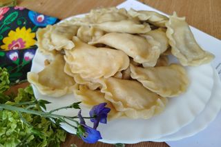 W konkursie na najlepsze pierogi w powiecie Siedleckim w 2025 roku zwyciężył męski zespół KGW „Sami Swoi” z Kotunia! 