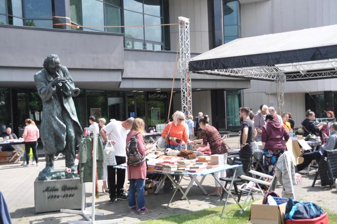 Wyprzedaż Garażowa obok Kieleckiego Centrum Kultury