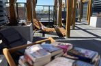 Czytelnia na dachu biblioteki w Lesznie 