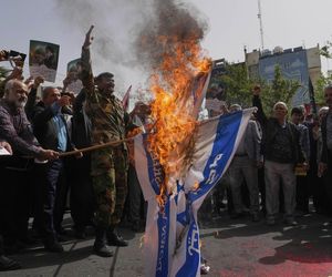 Izraelski dron zaatakował jeden z zakładów na polach gazowych na południu Iran, doszło do potężnego wybuchu i pożaru.