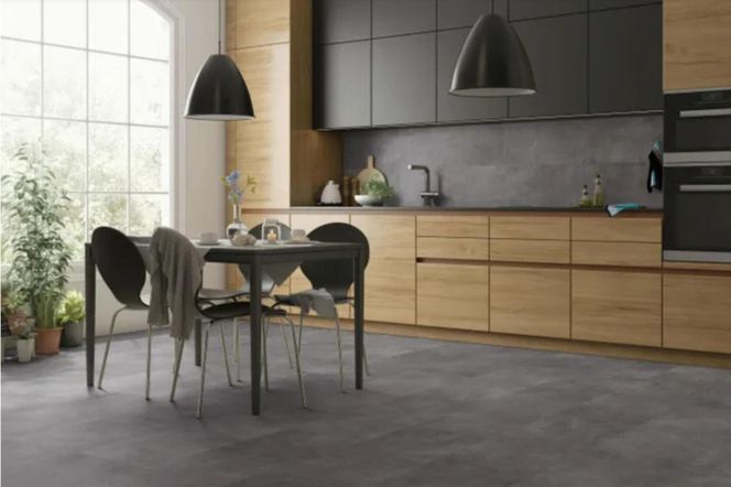 Pożegnaj się z remontowym chaosem! CLASSEN CERAMIN TILES – rewolucja w Twoim wnętrzu już dostępna w Radomiu!