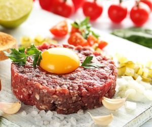 Quiz. Zdrowe jedzenie z PRL-u. Myślisz, że znasz? Tylko mistrz zgarnie 10/10! 