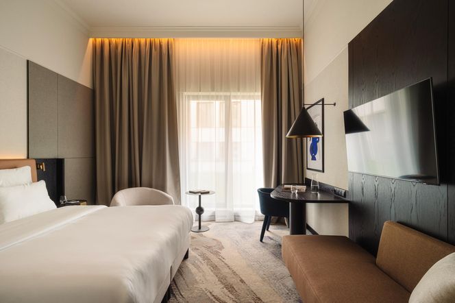 Mövenpick Grand Hotel