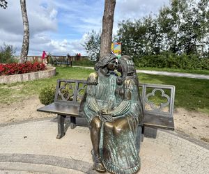 Rewal. Aleja zakochanych