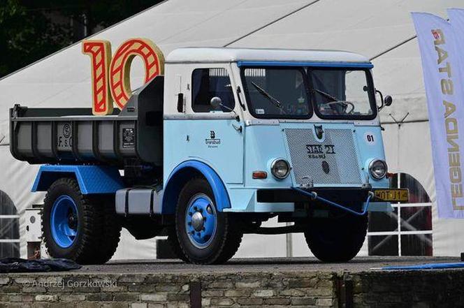 Niezwykli ludzie i wyjątkowe maszyny. Ruszyła 10. Legenda Stara w Starachowicach