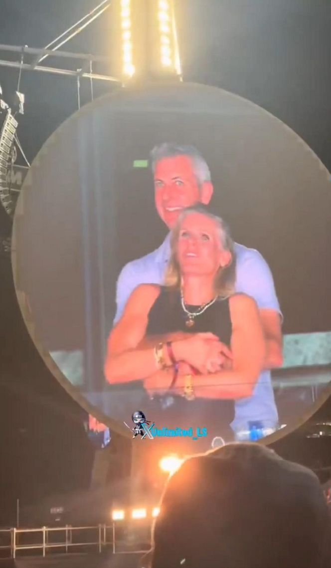 Skandal na koncercie gwiazdy. Żonaty milioner przyłapany na zdradzie z podwładną. Zobaczył to cały świat!