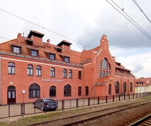 To najładniejszy dworzec kolejowy w woj. warmińsko-mazurskim. Wyróżnia się na tle współczesnych obiektów
