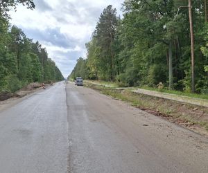 Remont drogi Tychów Stary - Starachowice (październik 2025)
