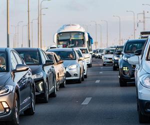 Karambol na autostradzie A1 w Łódzkiem. Trasa zablokowana, policja wyznaczyła objazdy