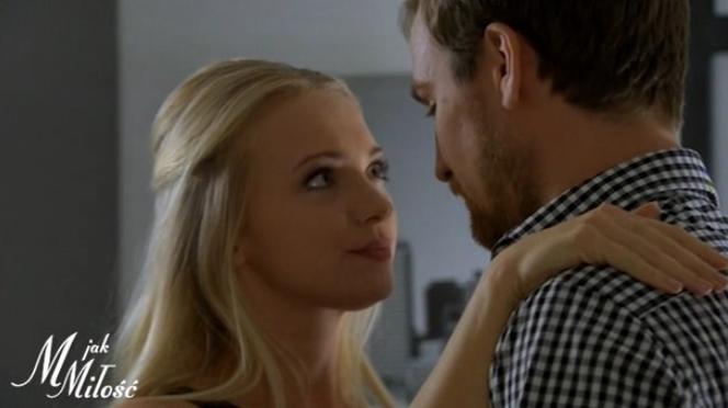 M jak miłość odc. 1188. Joasia (Barbara Kurdej-Szatan), Wojtek (Mateusz Janicki)