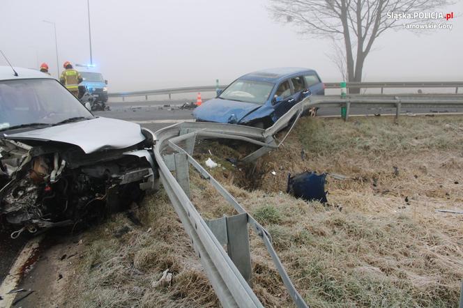 Trzy samochody zderzyły się na niebezpiecznym skrzyżowaniu w Boniowicach