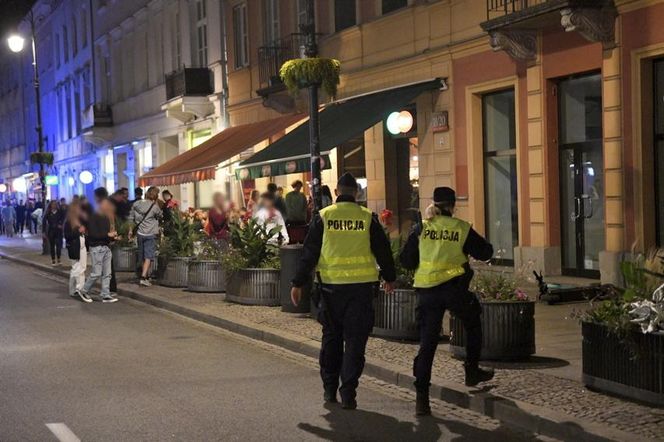 alkohol nocą w Warszawie