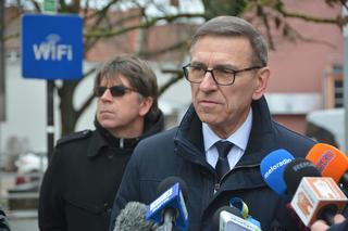 Przed ratuszem w Olsztynie stanęła Niezłomna Ukraina. Rzeźbę będzie można wylicytować [ZDJĘCIA]