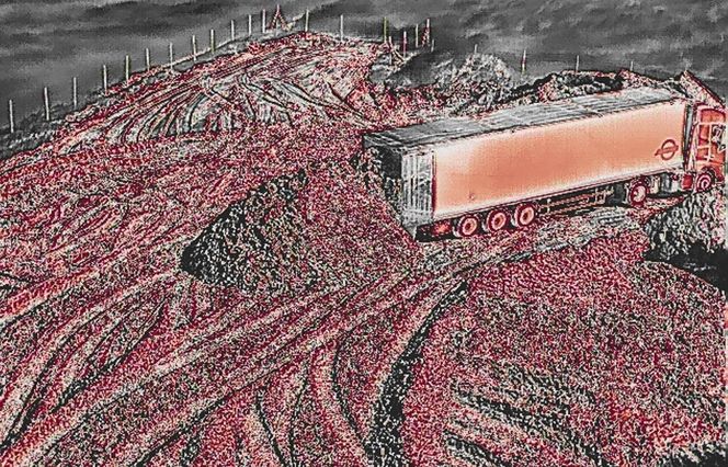 Nielegalne odpady na żwirowni w powiecie kolskim! Wielka akcja policji z Wielkopolski