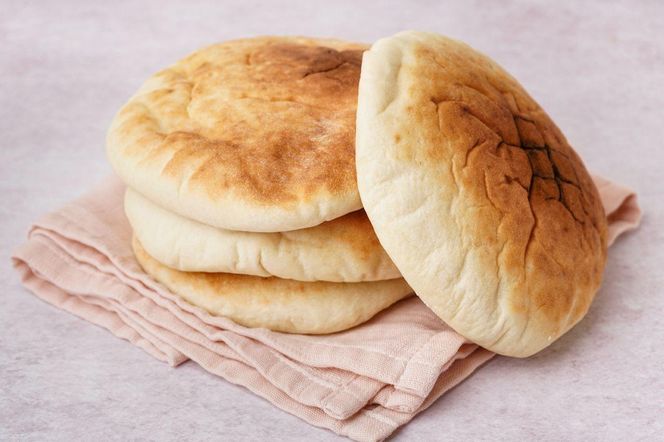 chlebek z serka wiejskiego