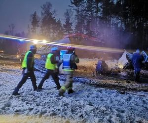 Tragiczny wypadek na S1 w Dąbrowie Górniczej. Po czołowym zderzeniu dwóch ciężarówek zmarł jeden z kierowców [ZDJĘCIA]