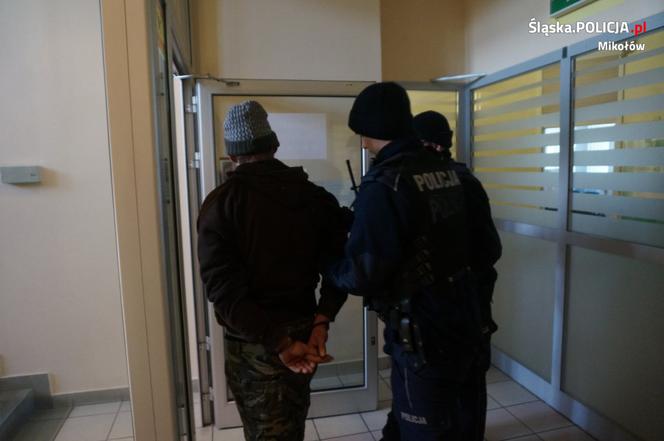 ZWYRODNIALEC! Zmasakrował twarz żonie. Bił ją regularnie