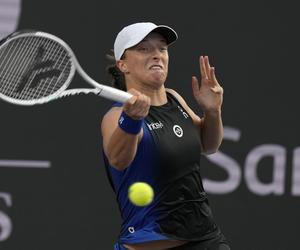 Kiedy gra Iga Świątek Abu Zabi World Tennis League Z kim i o której godzinie gra Iga Świątek dzisiaj trzeci mecz 23.12.2023