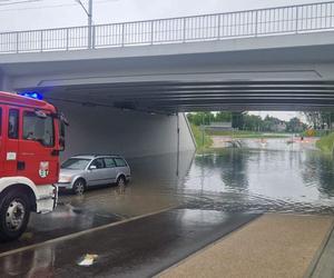 Armagedon pogodowy w całej Polsce, także w woj. śląskim. Zalane posesje, ulice, zerwane mosty. W Słowenii są ofiary śmiertelne