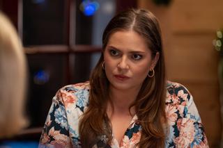 M jak miłość odc. 1800: Anita (Melania Grzesiewicz), Weronika (Ewelina Kudeń-Nowosielska)