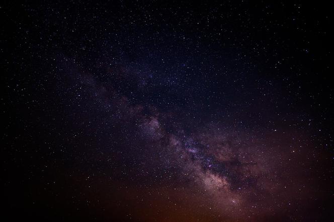 Kometa SWAN pojawi się na nocnym niebie. Kiedy i jak obserwować ją w Radomiu?