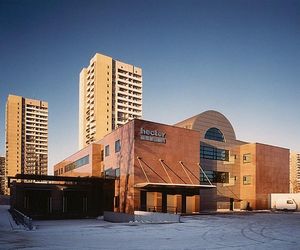 Najlepszy budynek Warszawy 1989-1995: Centrum Komputerowe – siedzibia firmy HECTOR
