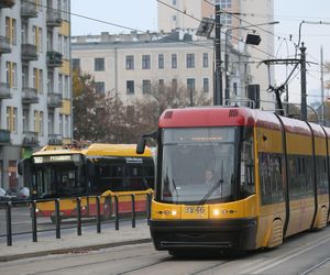 Bezpłatna komunikacja miejska w Warszawie. Tego dnia pojedziesz za darmo