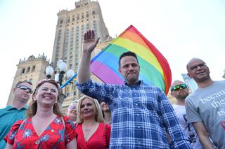 Rafał Trzaskowski na Paradzie Równości