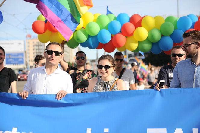  Kiedy Parada Równości 2022 w Warszawie? Znamy datę! Jaką trasą przejdzie marsz równości?