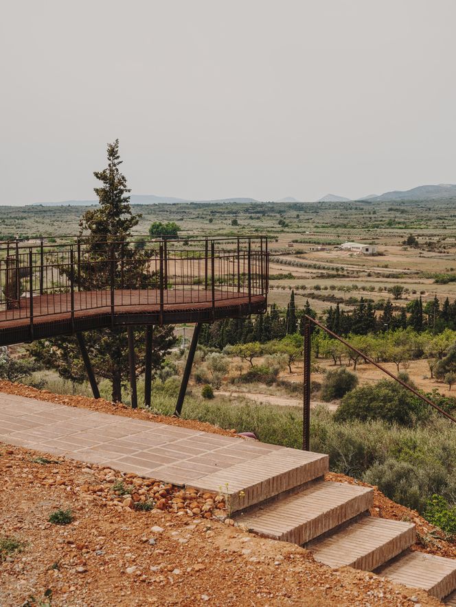 The Yellow Tile Road