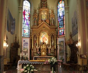 To jedna z najstarszych wsi w Małopolsce. Jest nazywana polskim Lourdes