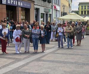 Protesty Ani Jednej Więcej! w całej Polsce. Kobiety wyszły na ulice po śmierci Doroty