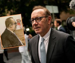 Kevin Spacey odpowiada w sądzie na zarzuty o molestowanie. Uronił łzę i nazwał siebie flirciarzem