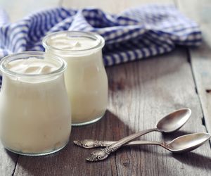 Jogurt grecki: skład, właściwości, przepisy jak zrobić