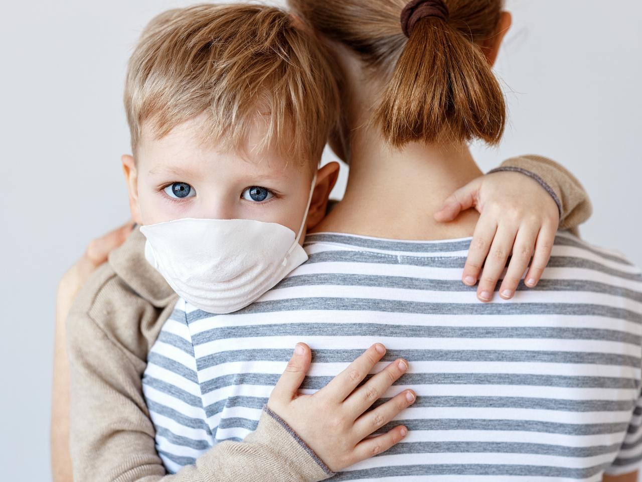 Kwarantanna z dzieckiem z powodu COVID - zasady kwarantanny i przyznawania zasiłku na dziecko
