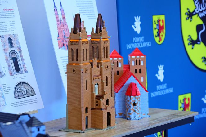 Szlak Piastowski z klocków LEGO