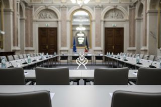 Szczyt Trump-Putin odwołany. Budapeszt miał być świadkiem historycznej transakcji?