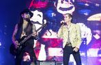 Gwiazdorzy rocka pobili się na scenie! Pozywają się nawzajem
