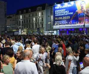Potańcówka przed Teatrem Śląskim w Katowicach (09.08)
