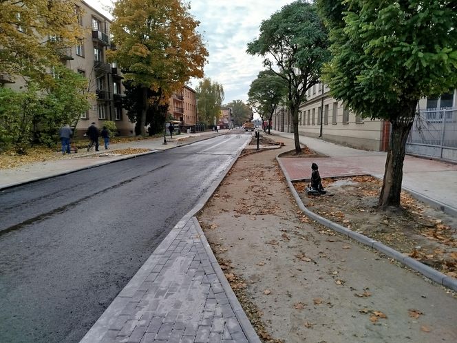 Na ul. Floriańskiej w Siedlcach powstaje nowe rondo ósemkowe i nowa nawierzchnia